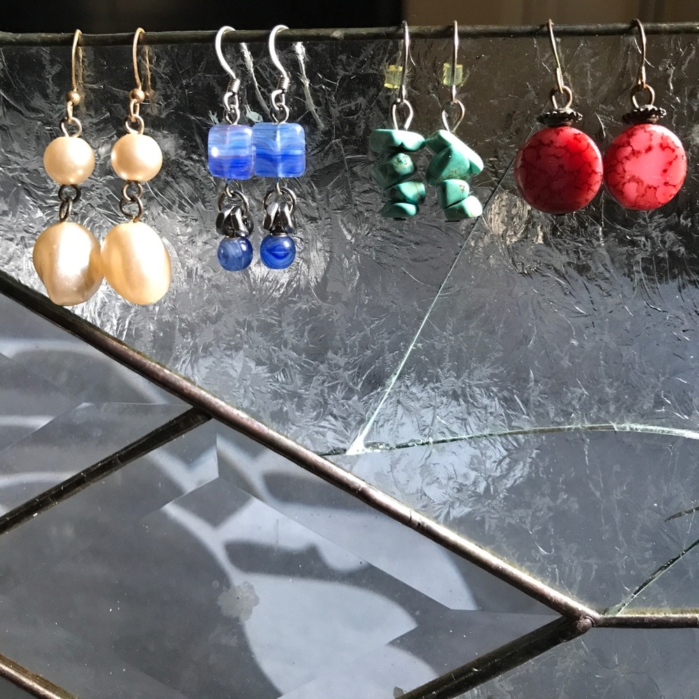 ✨Earring Bundle✨ 4 pairs of Dangle earrings