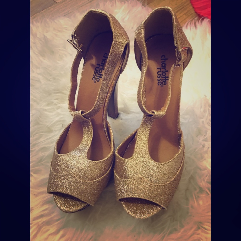 Gold heels New
