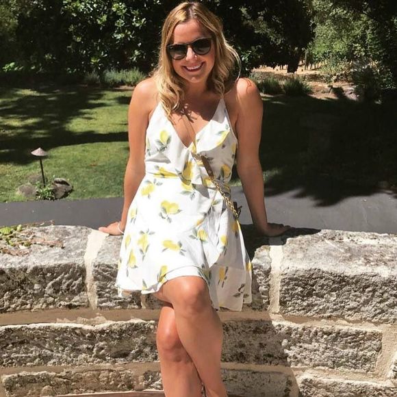 Meet your Posher, Melanie - Picture 1 of 8