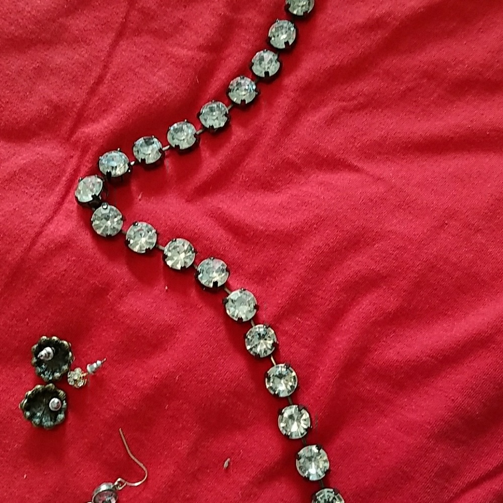 Jewelry bundle - Picture 8 of 8