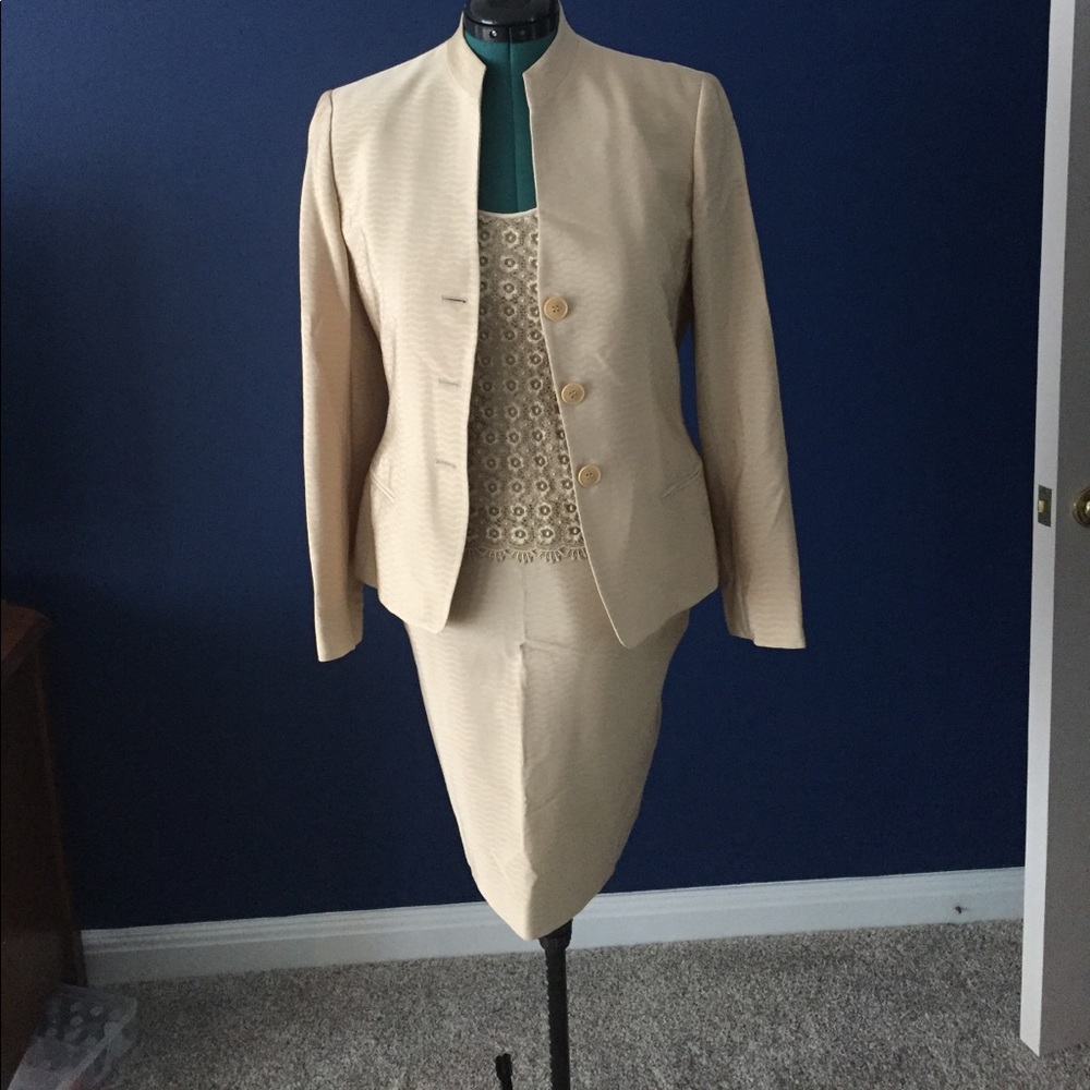 Vintage Giorgio Armani LE Collezioni