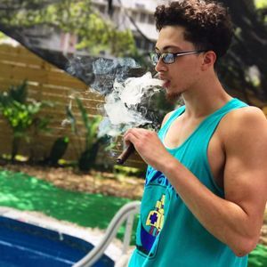 Meet your Posher, Benjamin