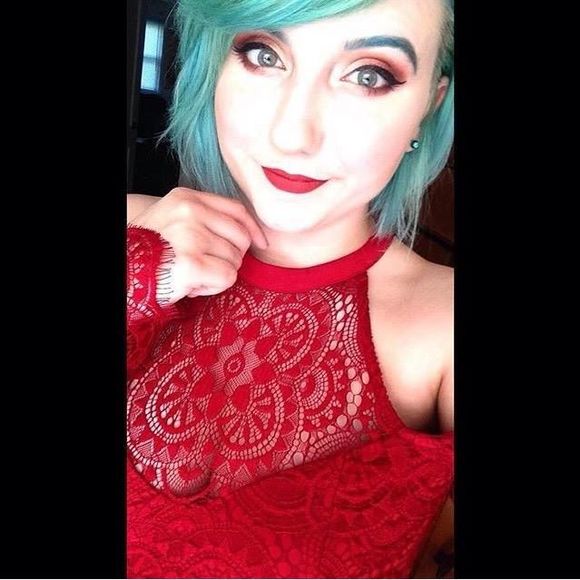 Meet your Posher, Breanna - Picture 1 of 1