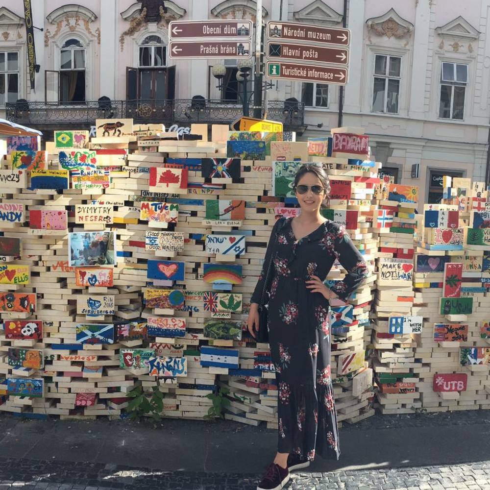 Meet your Posher, Amalia