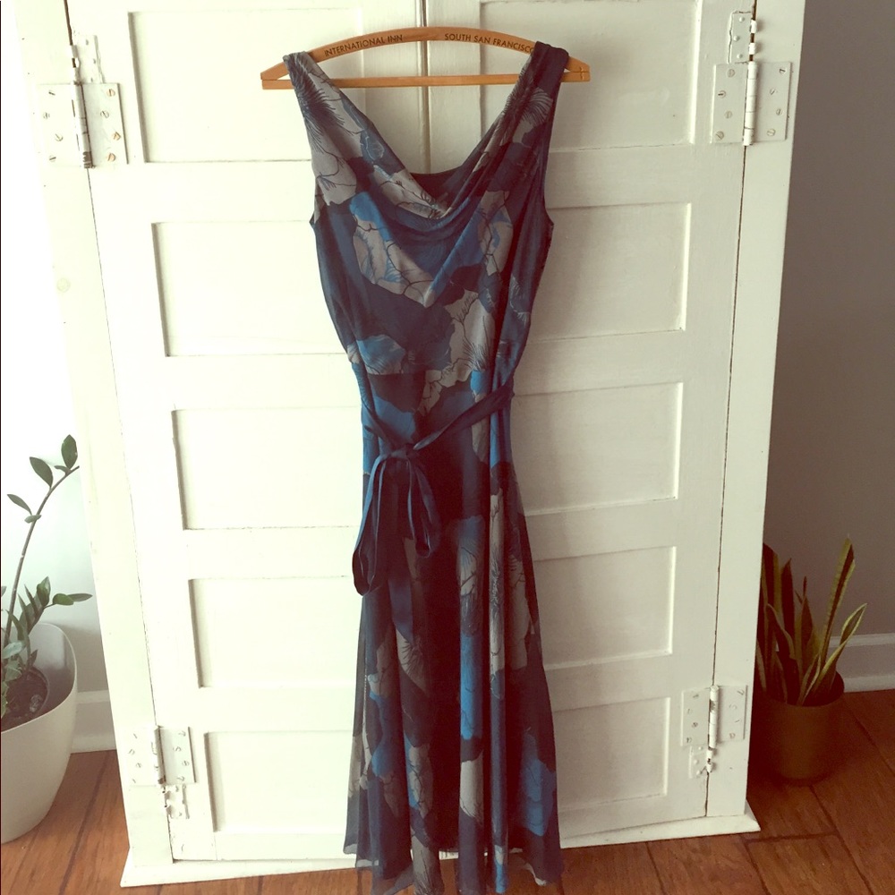 Banana Republic Blue LowBack Blue Sleeveless dress