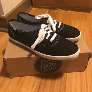 Black keds