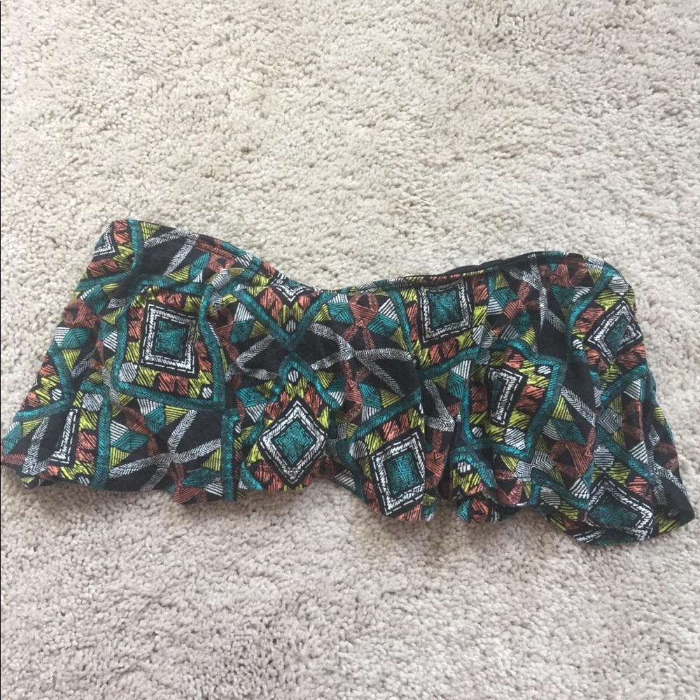 Nollie bra/cropped shirt