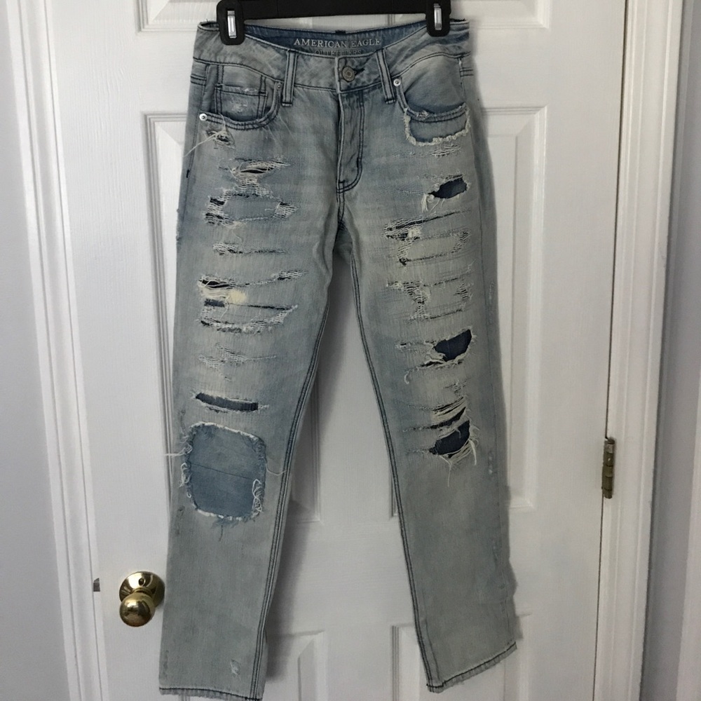 Distressed boyfriend jeans