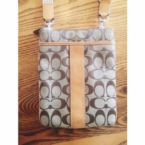 Coach Signature cross body bag