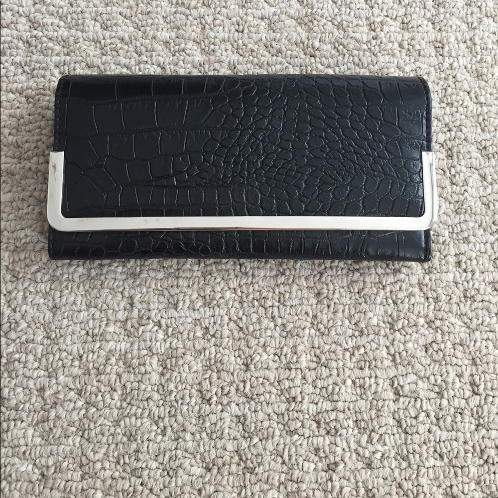 NWOT black faux leather/snake skin wallet