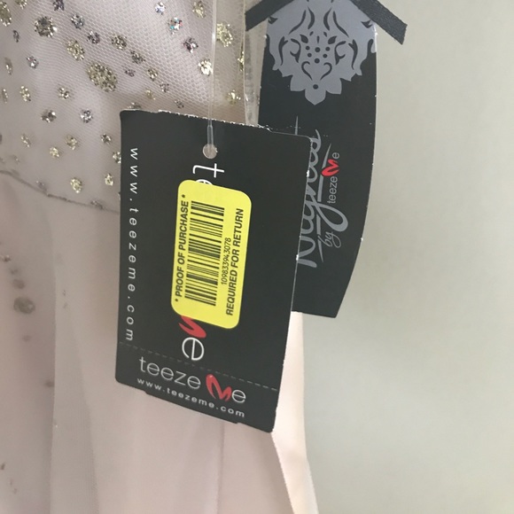 Tan Sparkly Dress- NEVER WORN - Picture 5 of 5