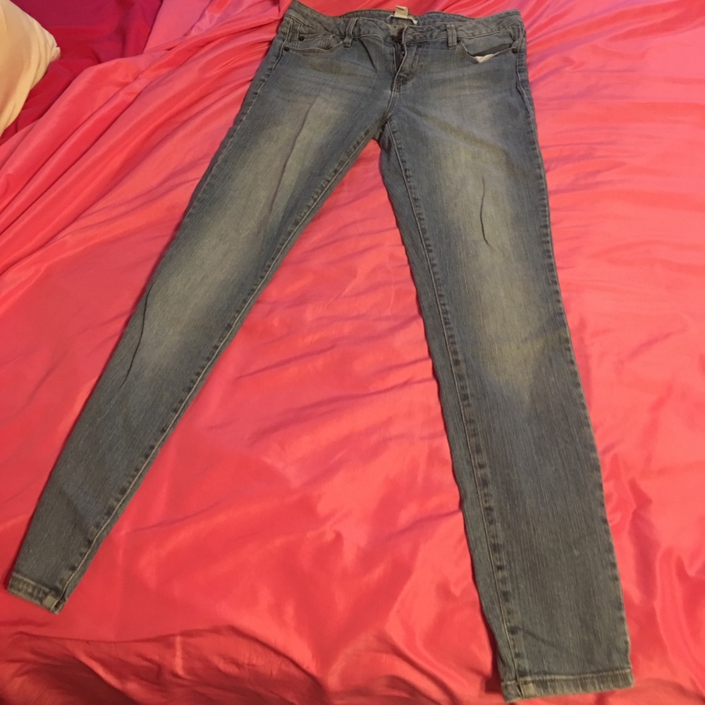 Forever 21 Skinny Jeans