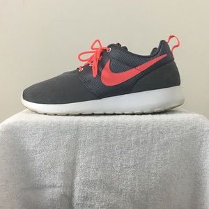 Suede Grey and Pink Nike Roshe