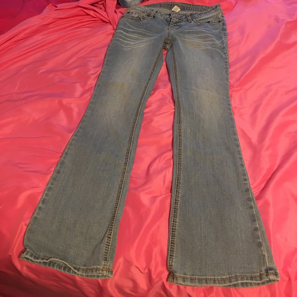 Jeans