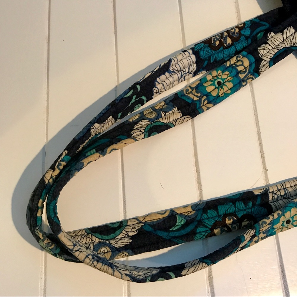 Vera Bradley Mod Floral Blue Betsy Purse - Picture 5 of 5