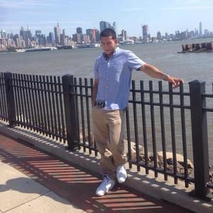 Meet your Posher, Luis