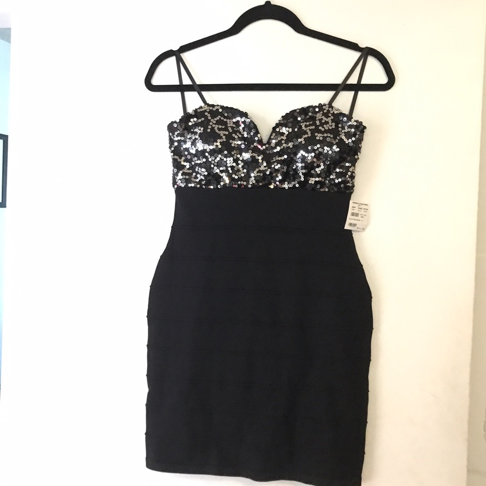 NWT Black Silver Sequin Bodycon Dress