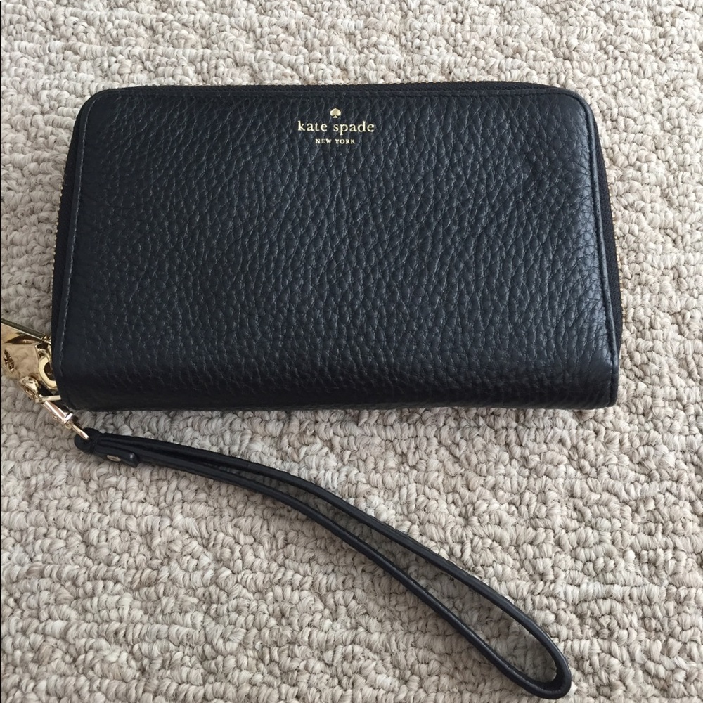 LIKE NEW Kate Spade Wallet