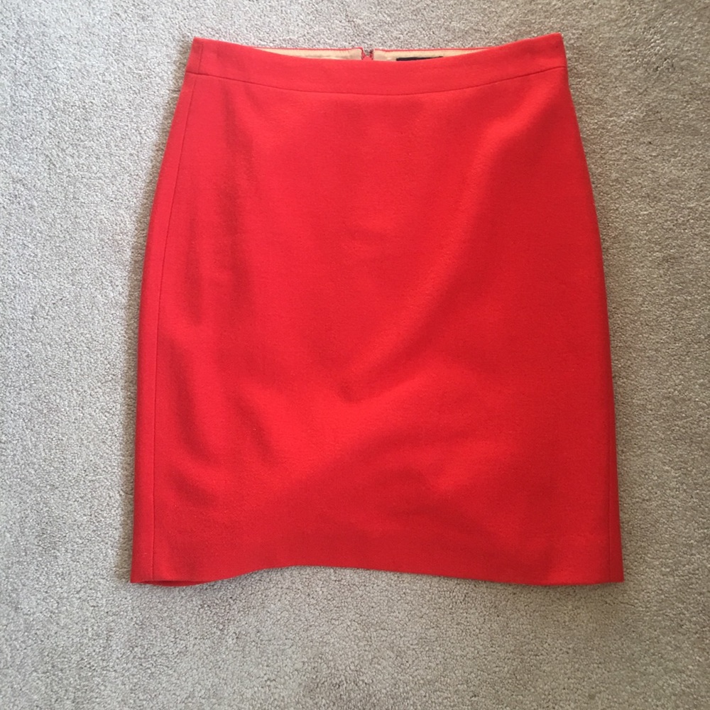 J. Crew "The pencil skirt" size 4.