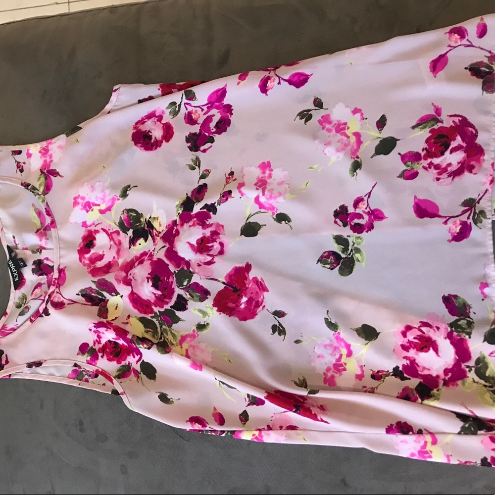 Floral tank