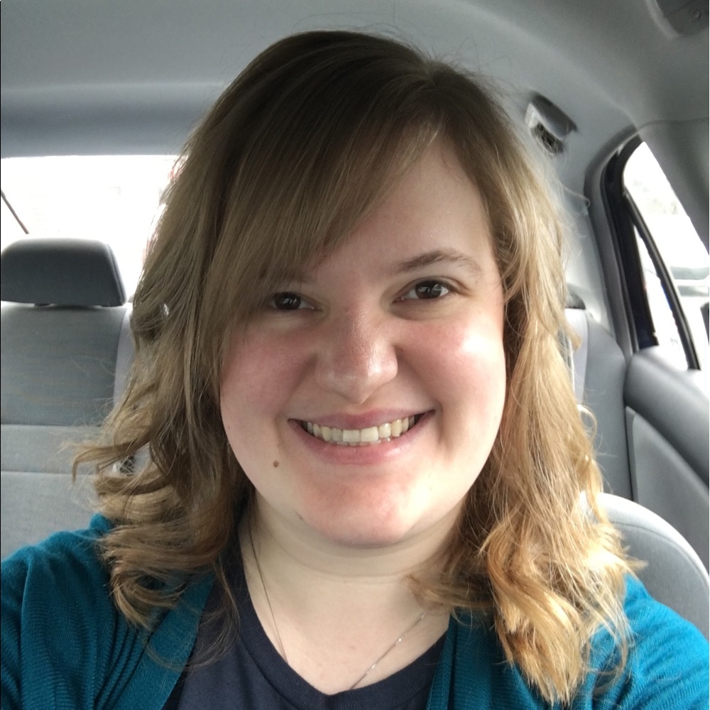 Meet your Posher, Jenn