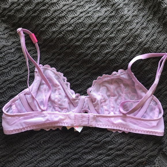 Victoria's Secret Pink Date Night Bra NWT Lace - Picture 4 of 4