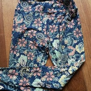 Lularoe Flower paisley OS