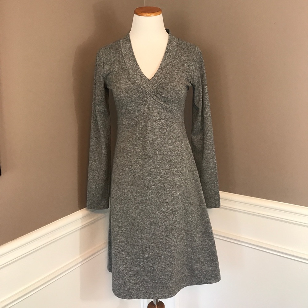 NWOT Soybu feathered gray empire Knit dress