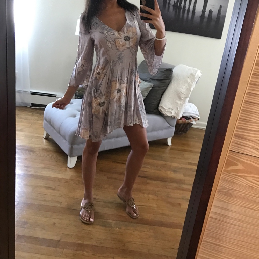 Flowy Flower Dress - image 1