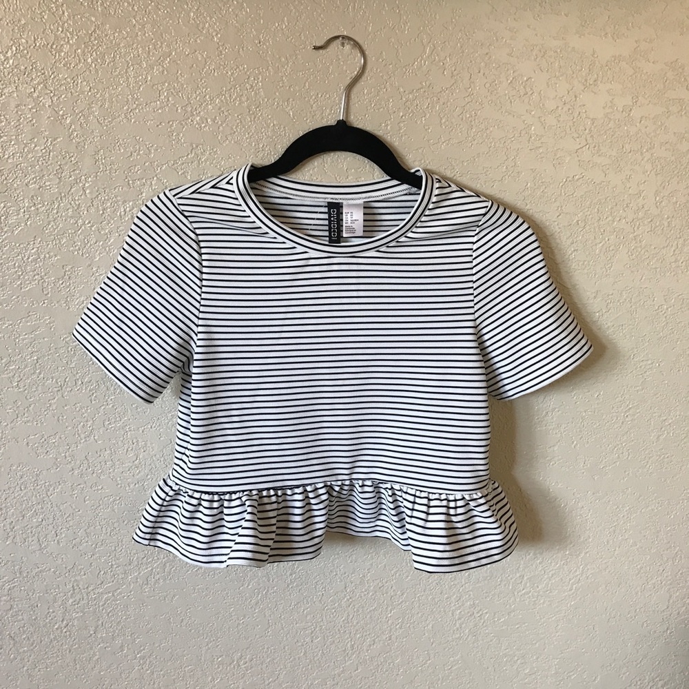 h&m cropped peplum top. size x-small. euc. $10.