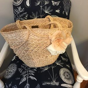 jcrew feminine straw beach bag with flower