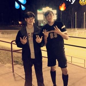 Meet your Posher, Kenneth