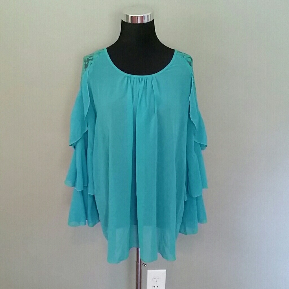 GORGEOUS AUDLEY ANN TOP