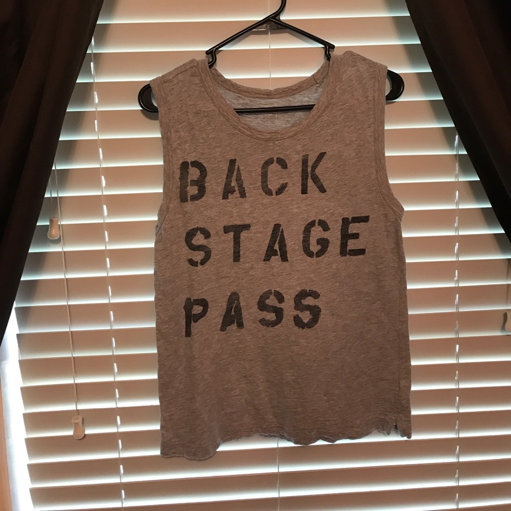 Graphic Tank