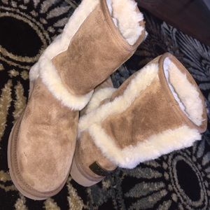 Brand new uggs