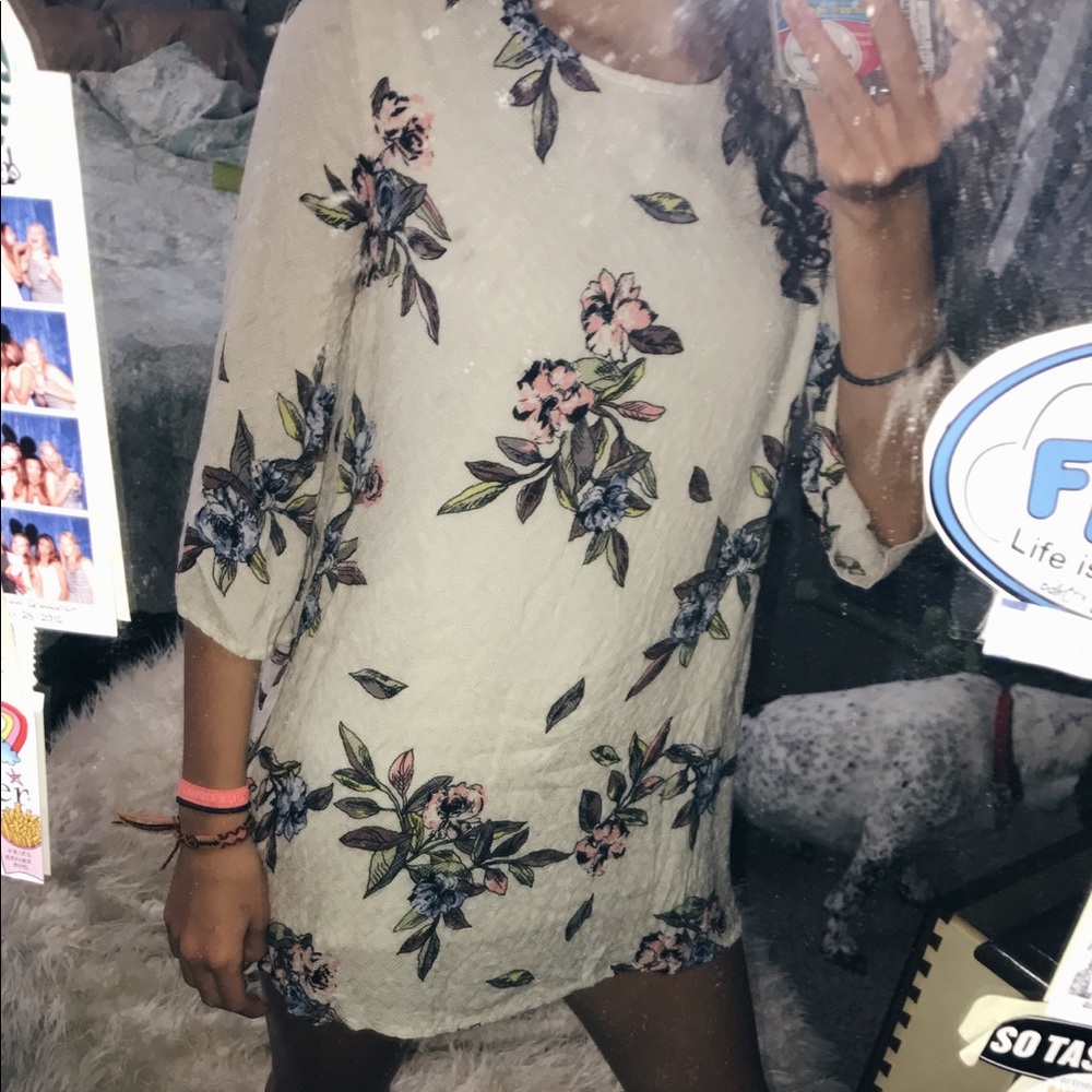 Beautiful Cream Floral Dress