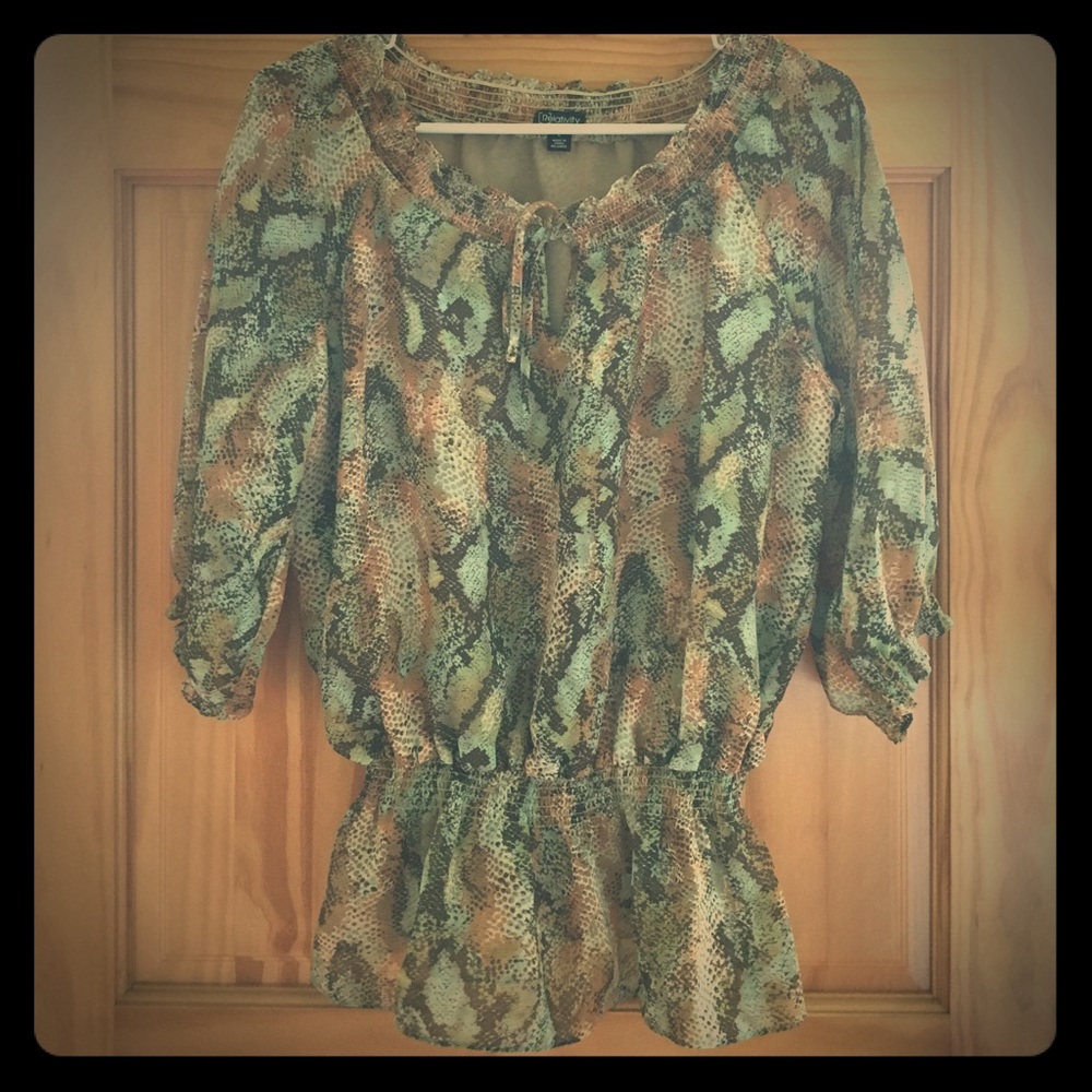 Lightweight blouse