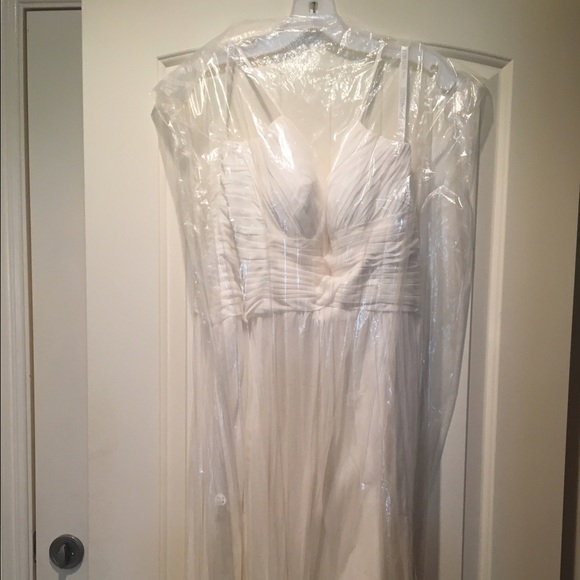 Ivory Bridal Dress - Picture 4 of 4