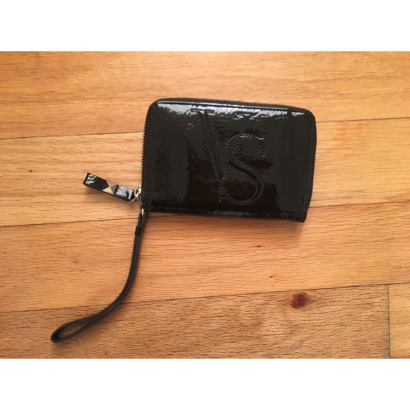 Victoria Secret Wallet - Picture 1 of 2