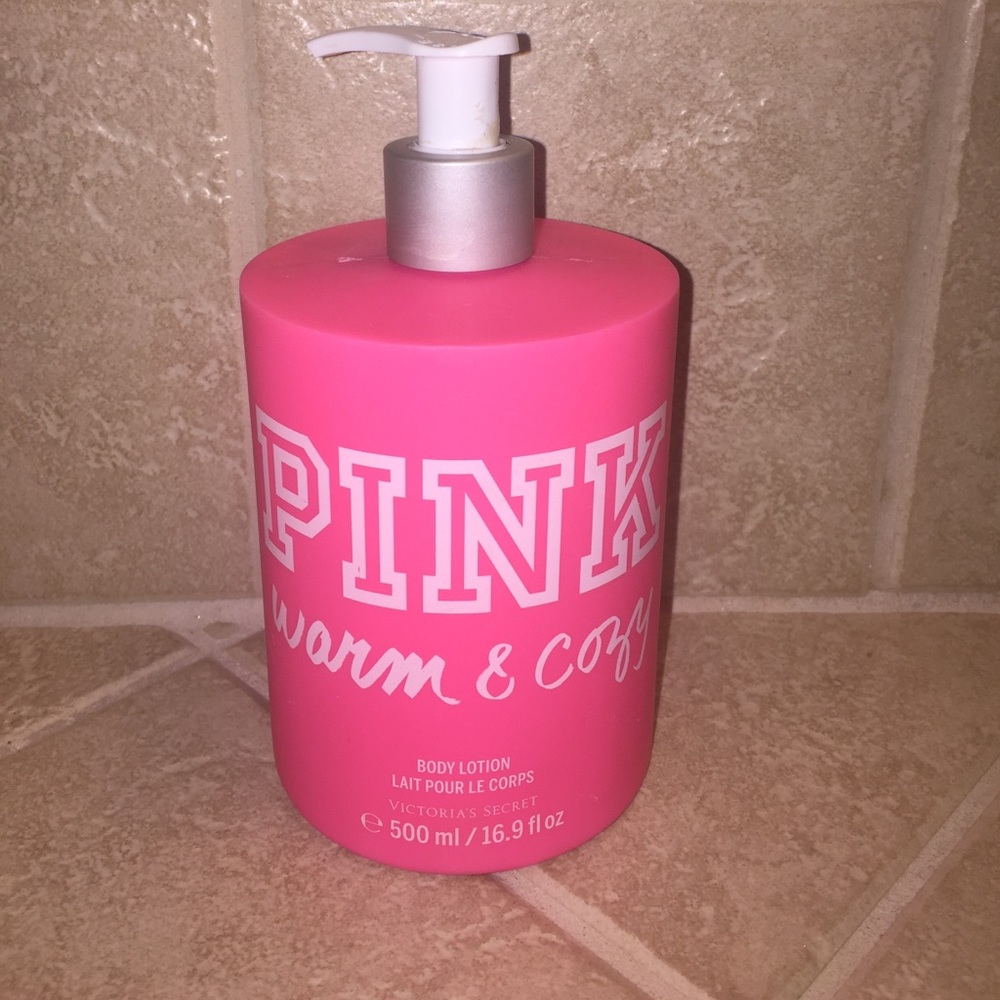 💓PINK warm and cozy body lotion💓