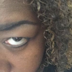 Meet your Posher, Carmela