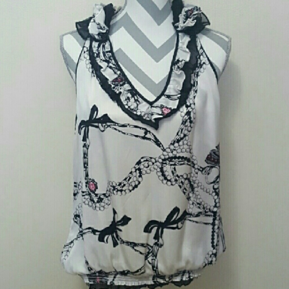 🌟2 for $30🌟 WHBM Feminine Blouse