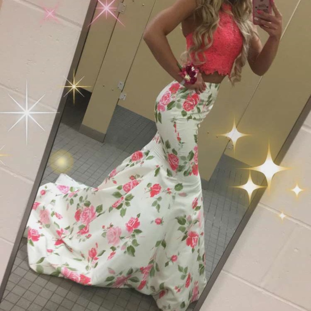 Sherri Hill prom dress