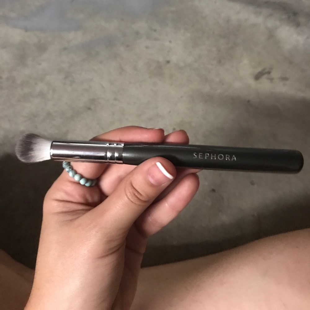 Sephora airbrush concealer