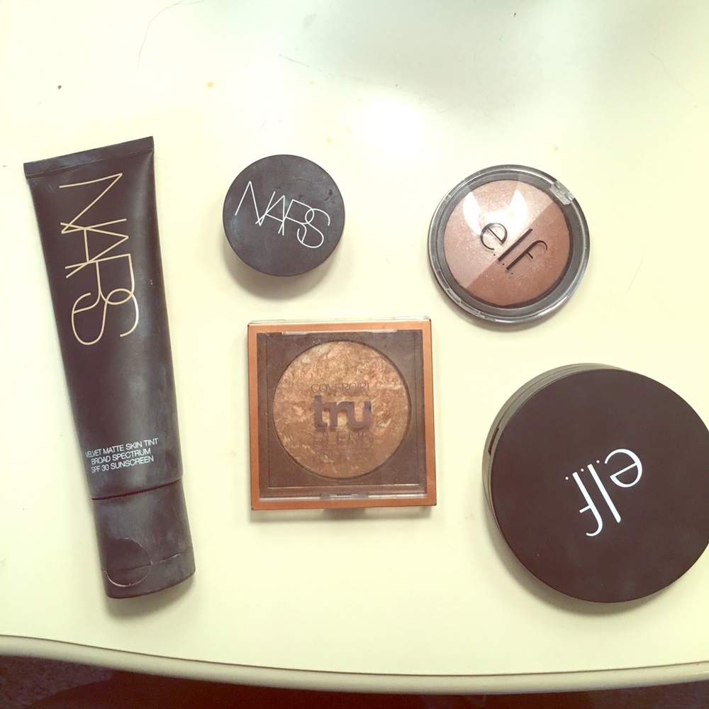 Makeup bundle