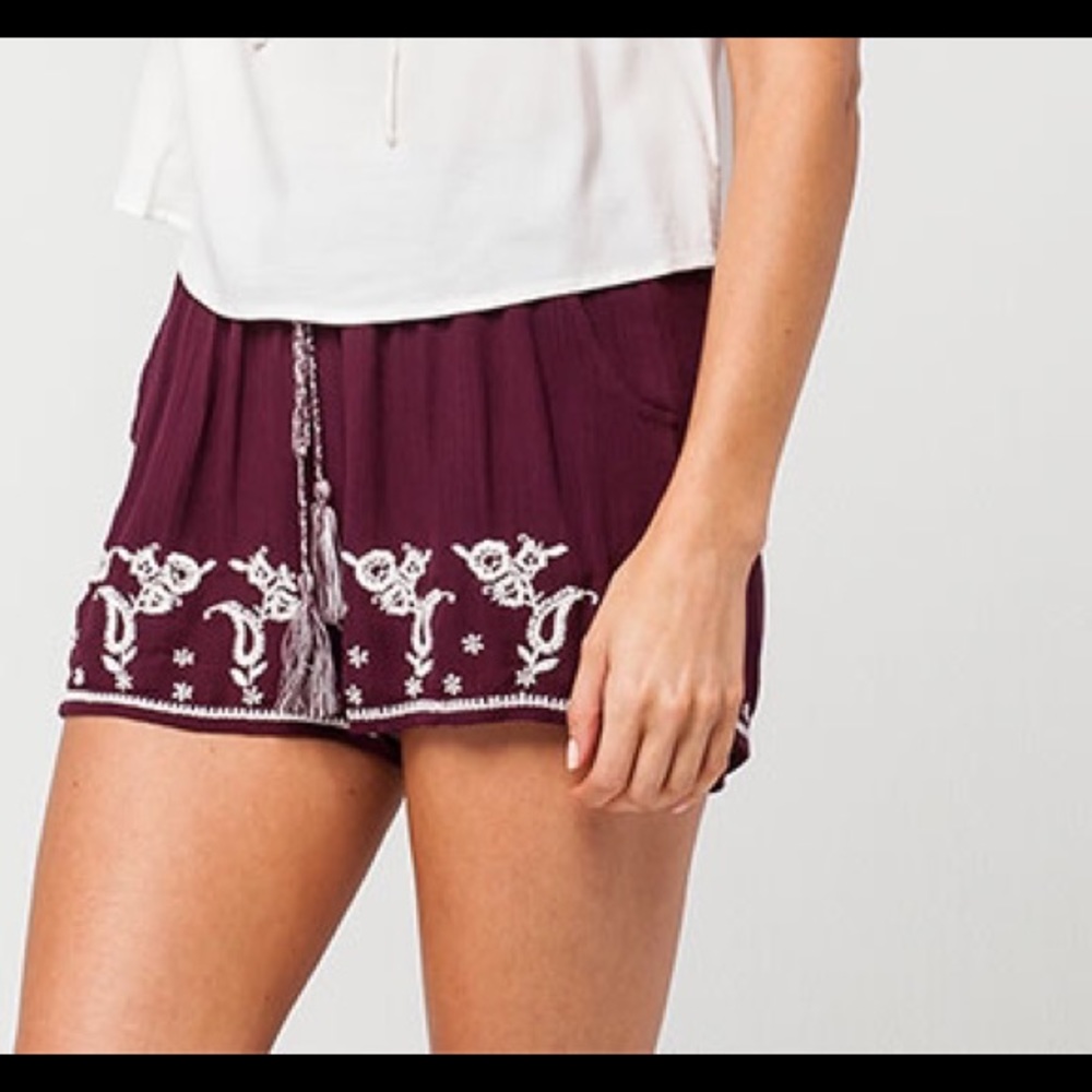 tillys Flowy Shorts