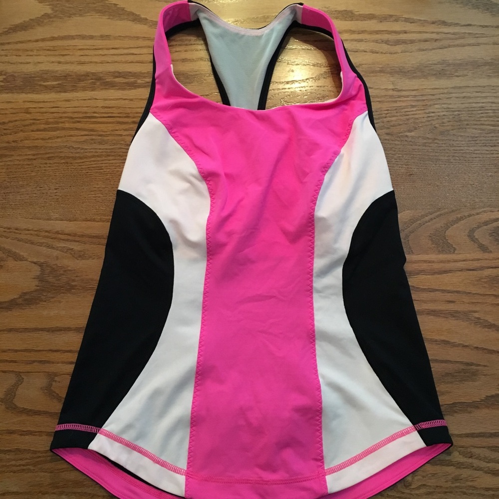 lululemon workout top