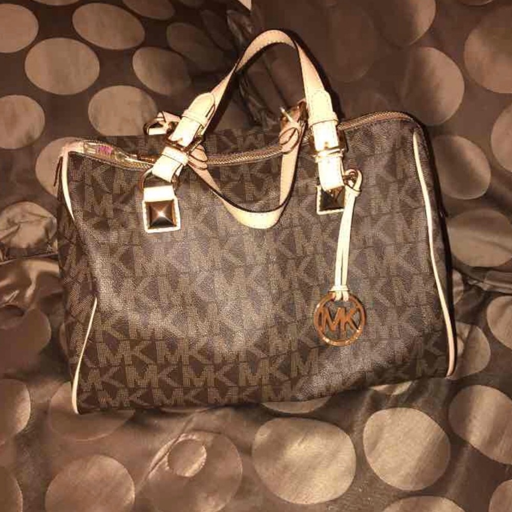 Michael kors Grayson LARGE SOLD