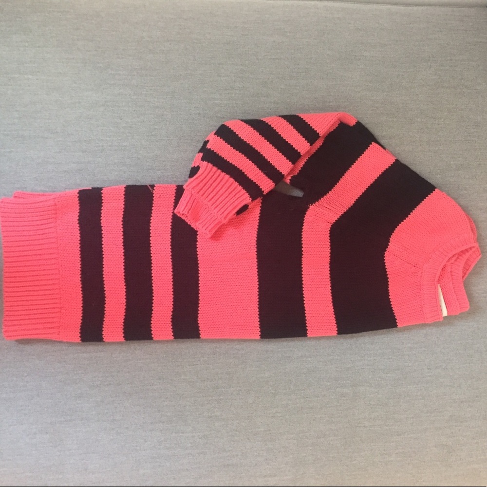 Loft Sweater - Picture 2 of 3