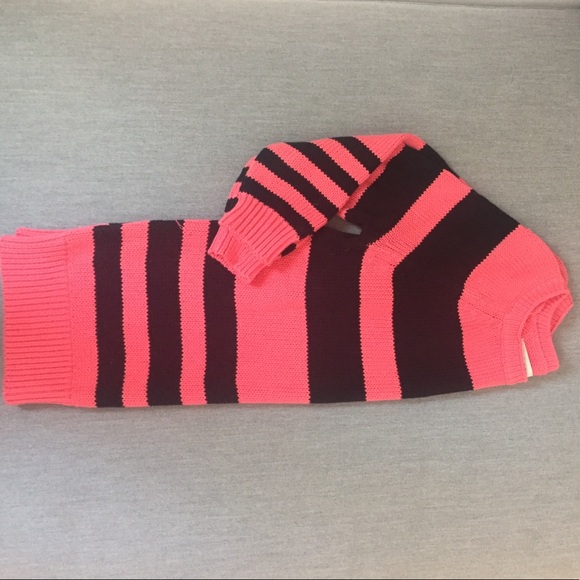 Loft Sweater - Picture 2 of 3